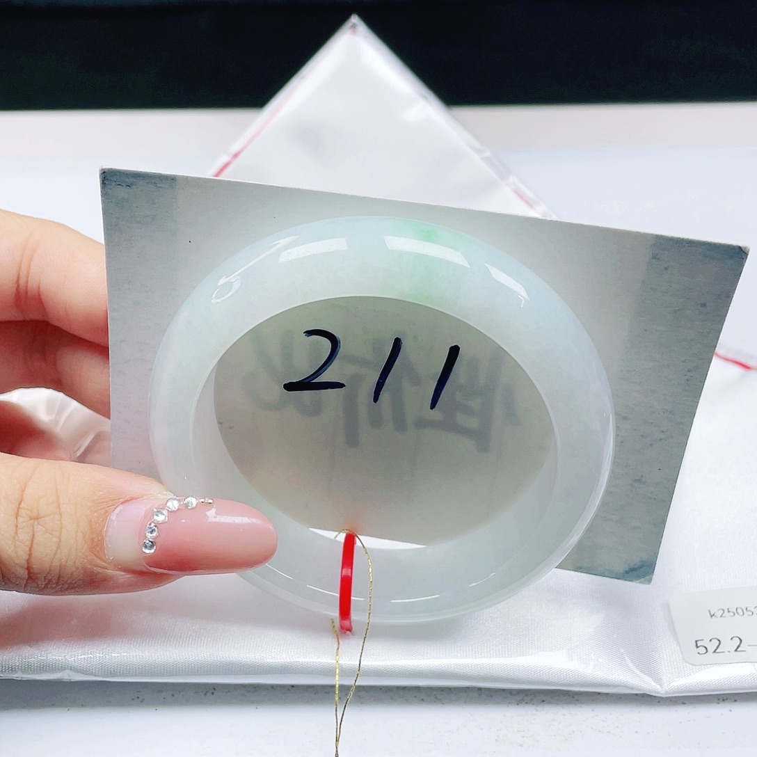 翡翠未镶嵌手镯  轮胎镯52+