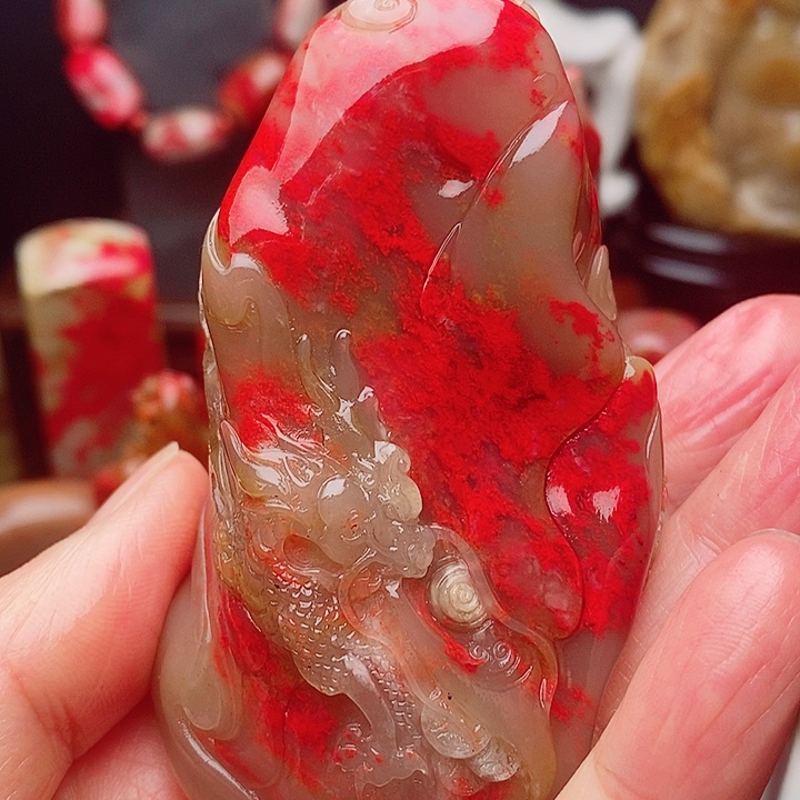 昌化鸡血石天**人昌化鸡血石