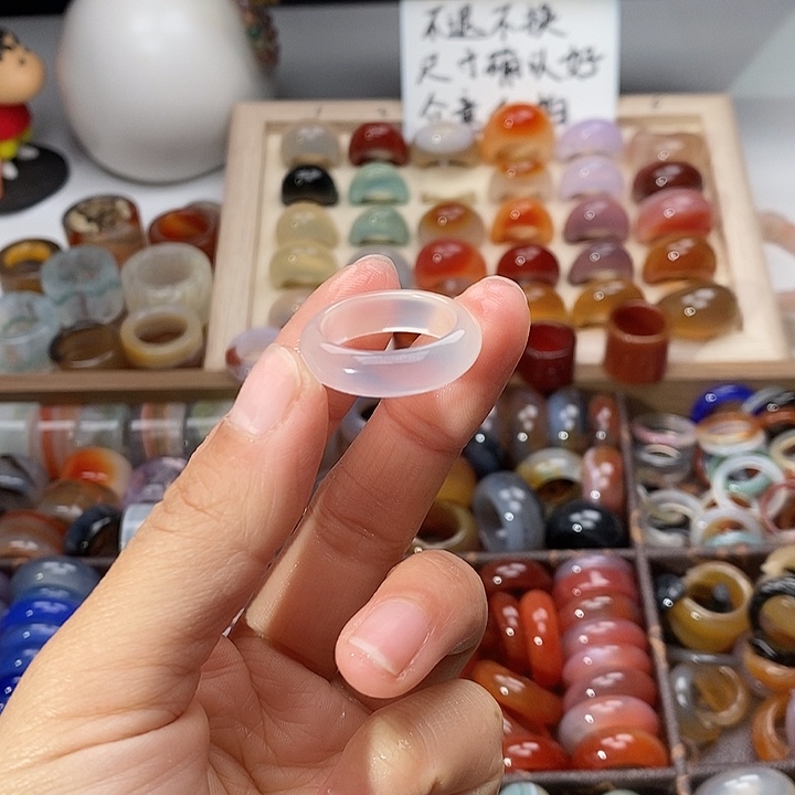 听***。玛瑙/玉髓未镶嵌戒指A51不退换港20