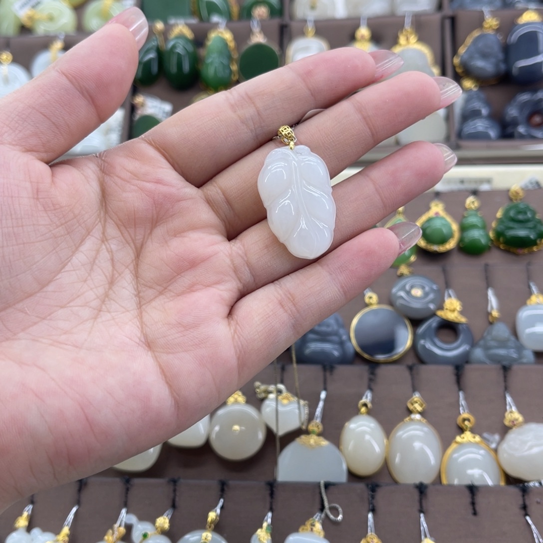 和田玉18K金镶嵌套链