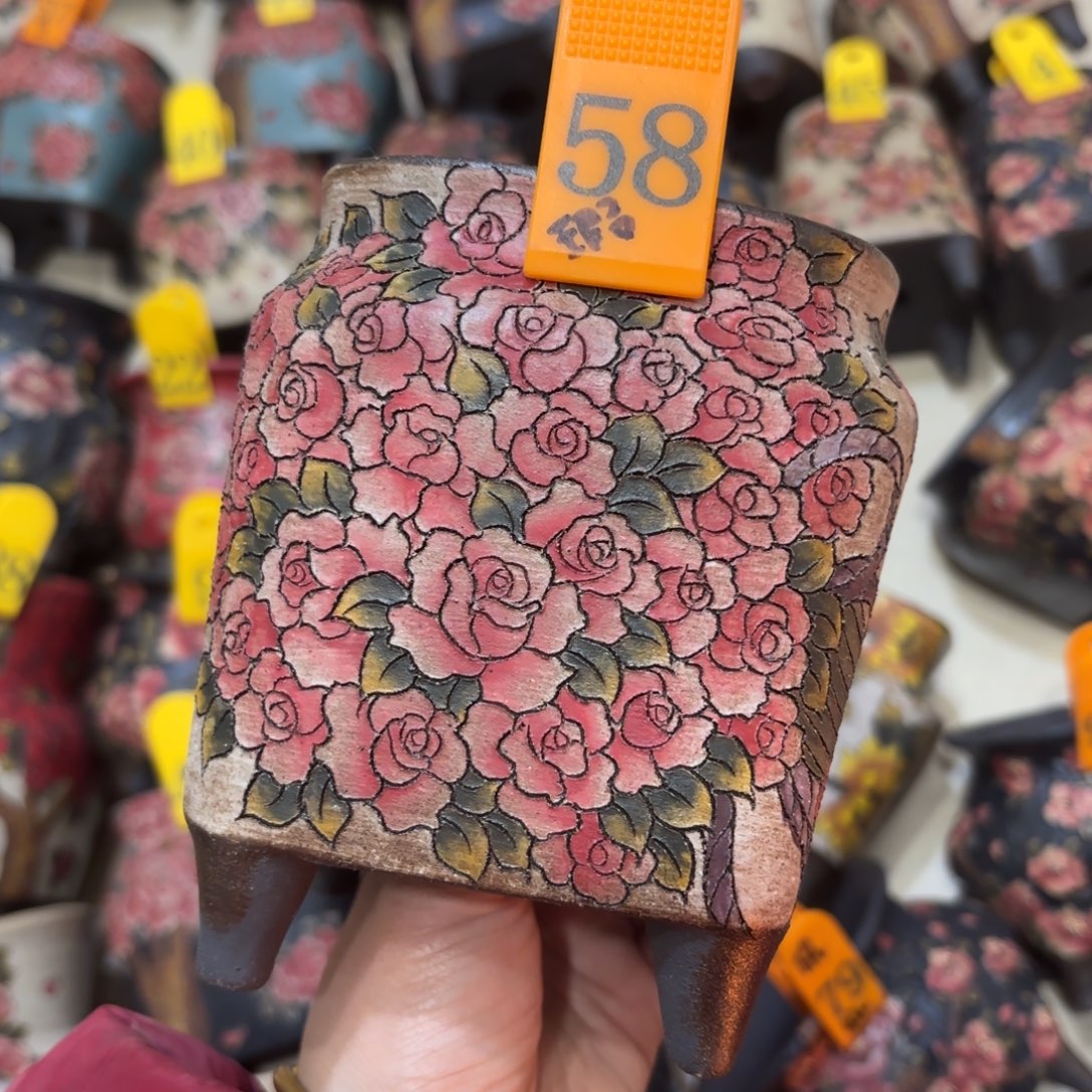 罗***周哈哈哈哈哈哈哈哈