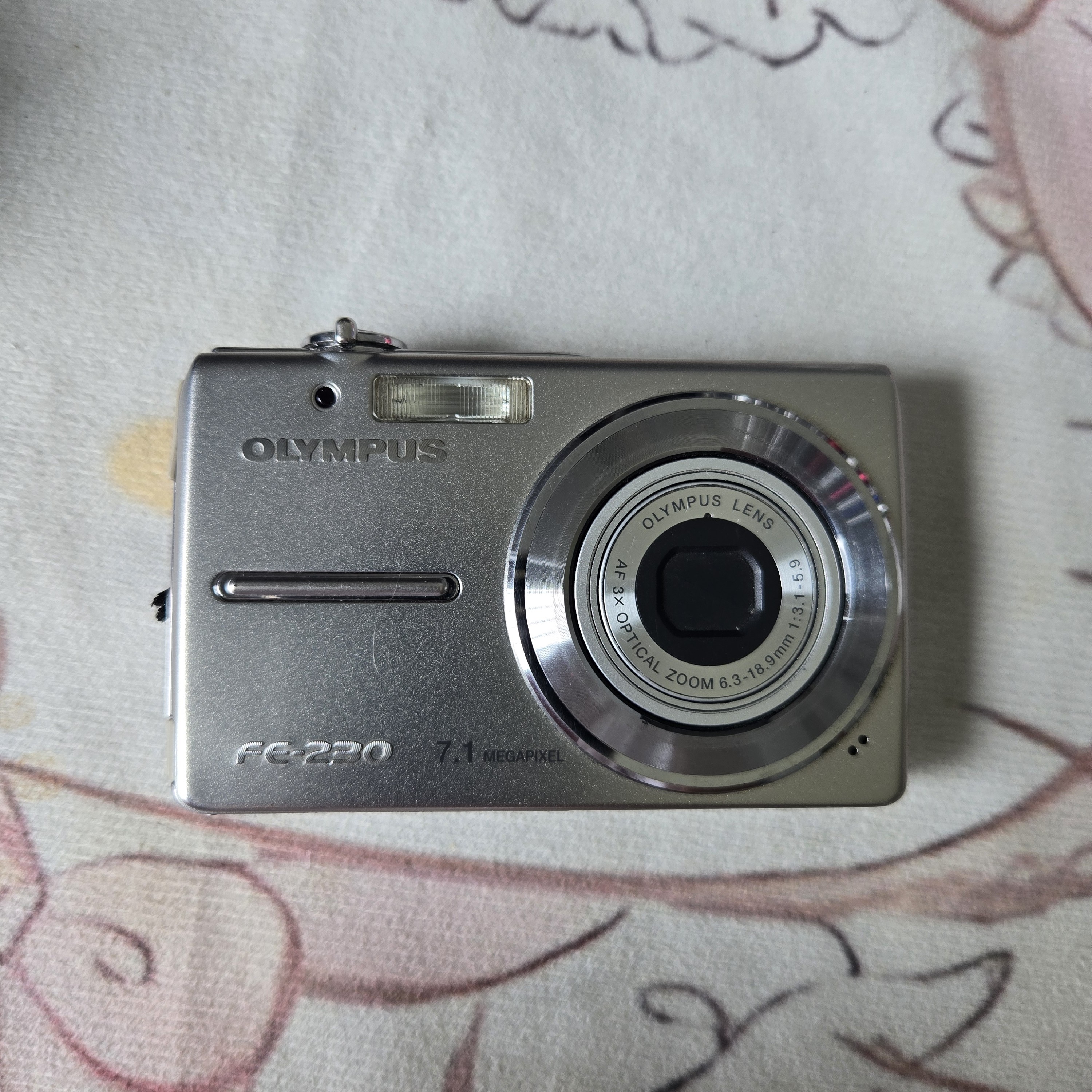 9新 Olympus/奥林巴斯 FE230冷白磨皮奶油出片710w像素3x不带xd