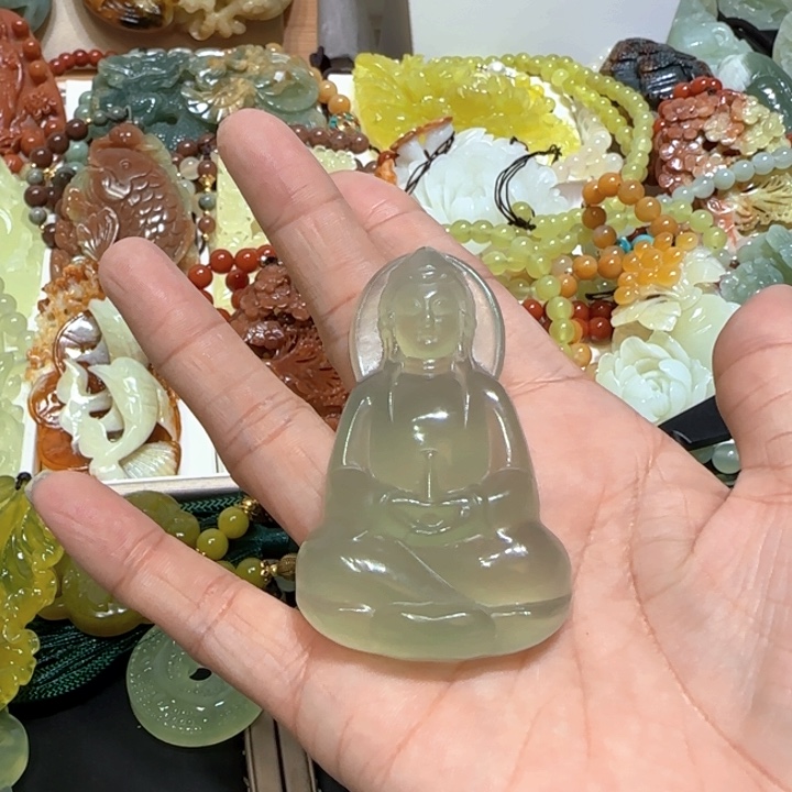 未镶嵌蛇纹石玉吊坠老*財