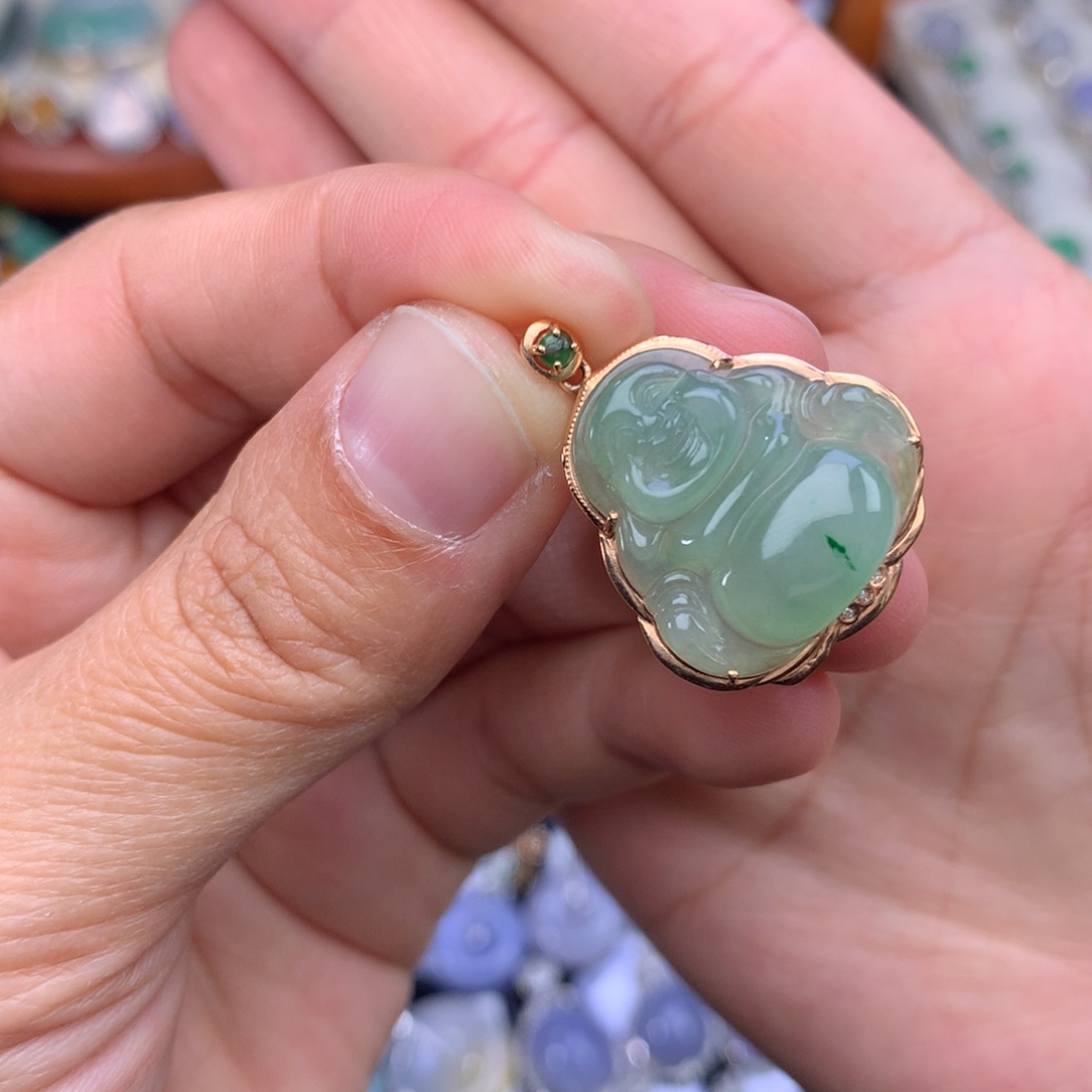 翡翠吊坠(不含链)18K金镶嵌