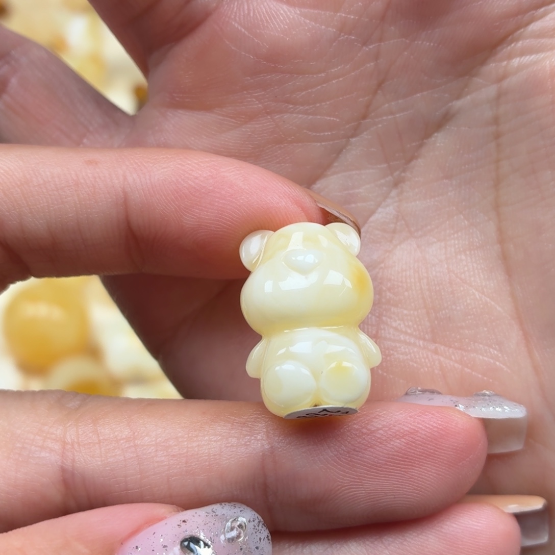 琥珀未镶嵌裸石蜜蜡
