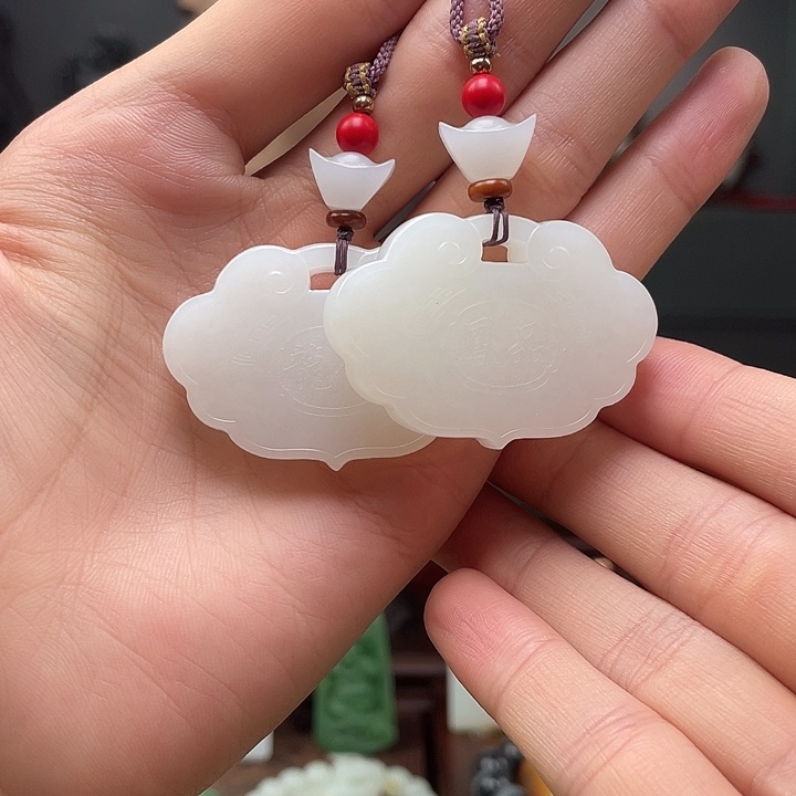 和田玉未镶嵌挂件