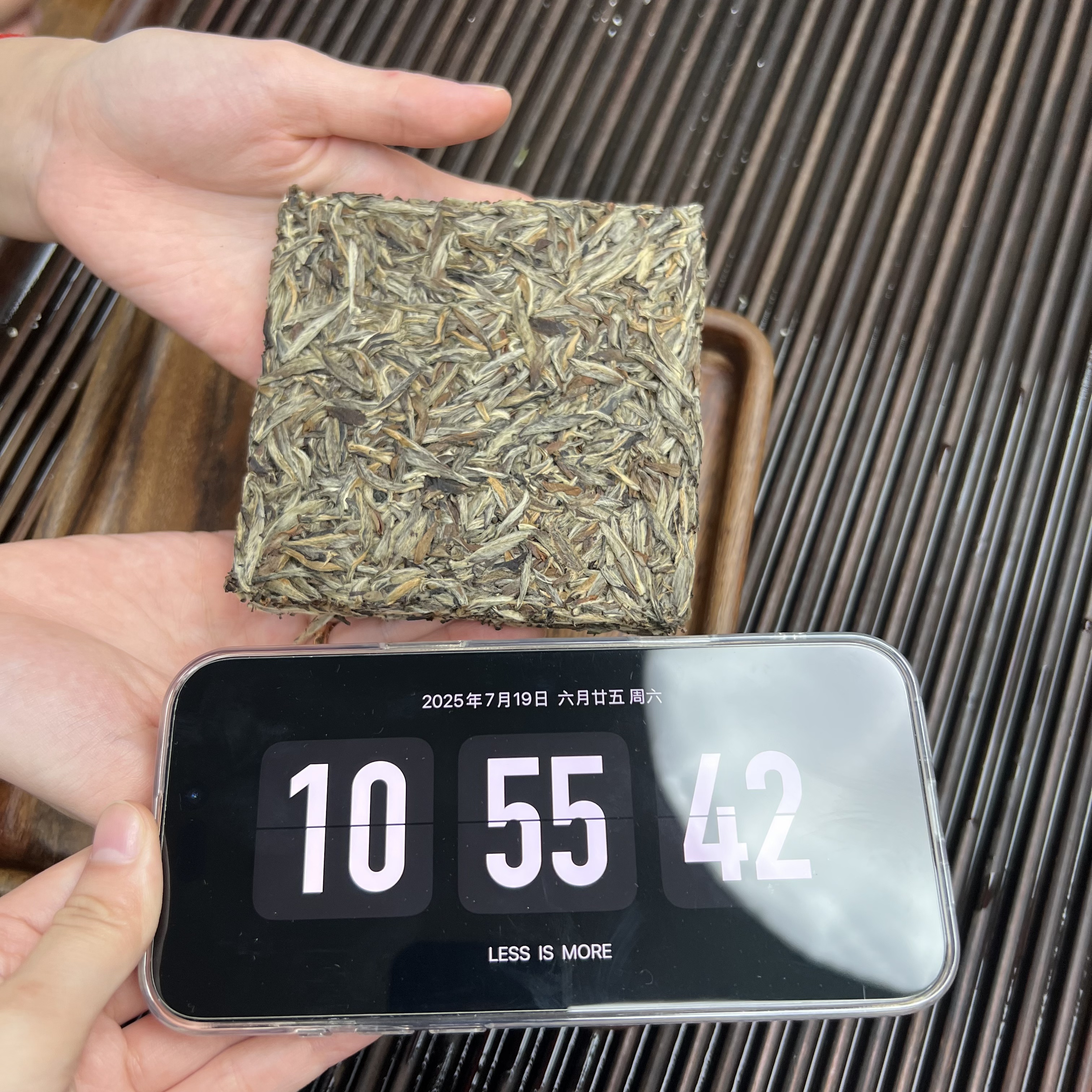 2014年份老银针 小鹿收茶 砖茶 福鼎白茶 7月19