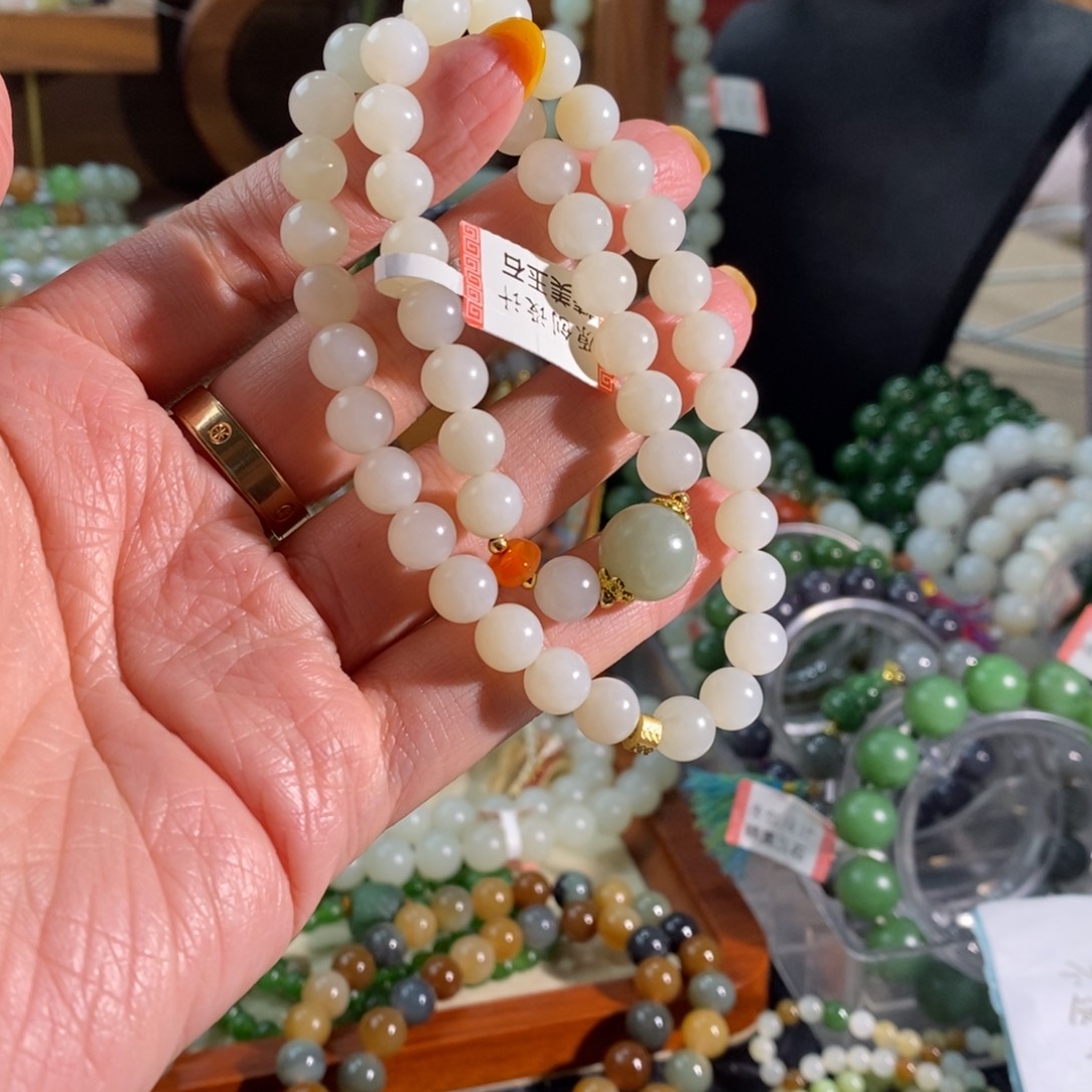 和田玉未镶嵌手链