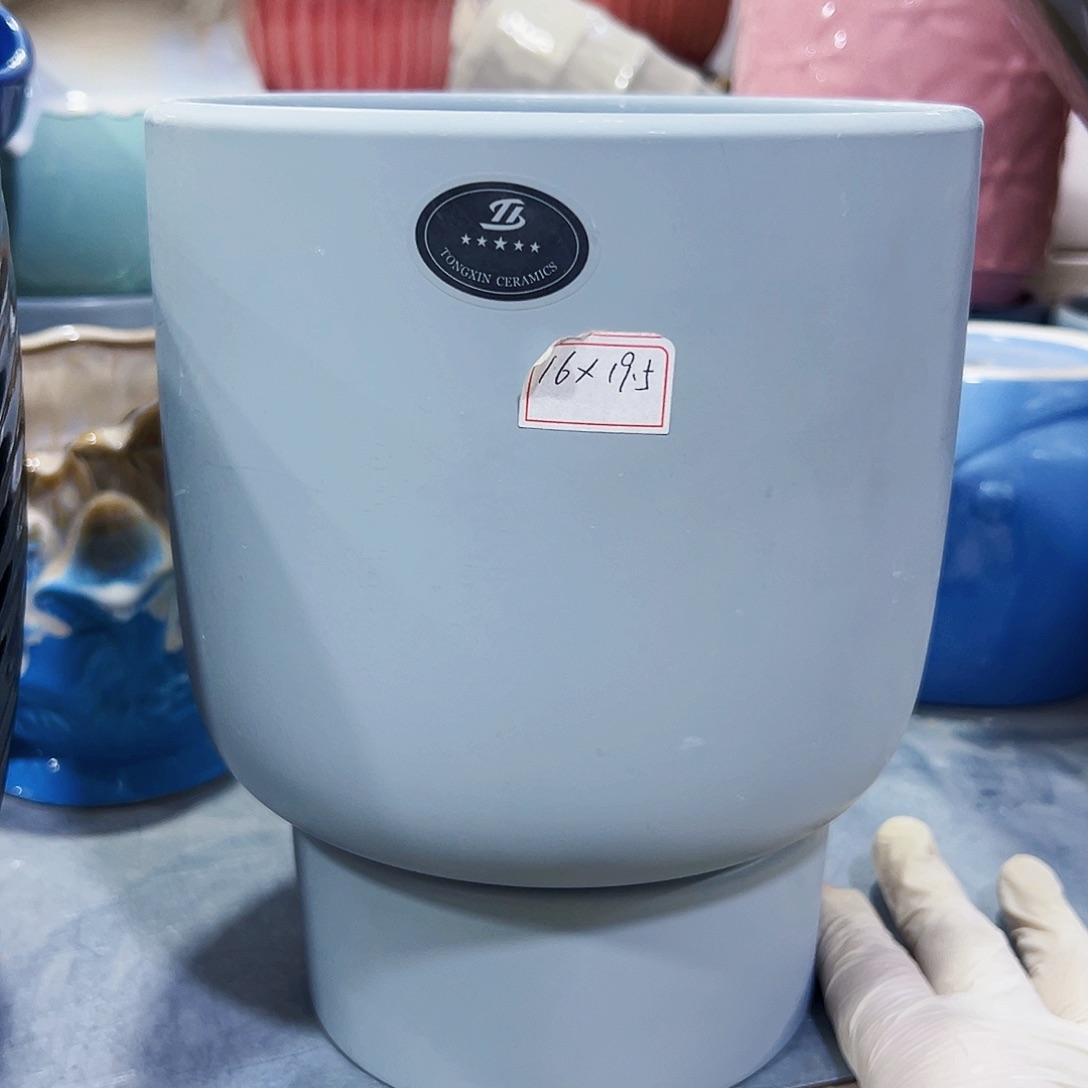 有孔，外贸尾单陶瓷花盆凑单10米包邮