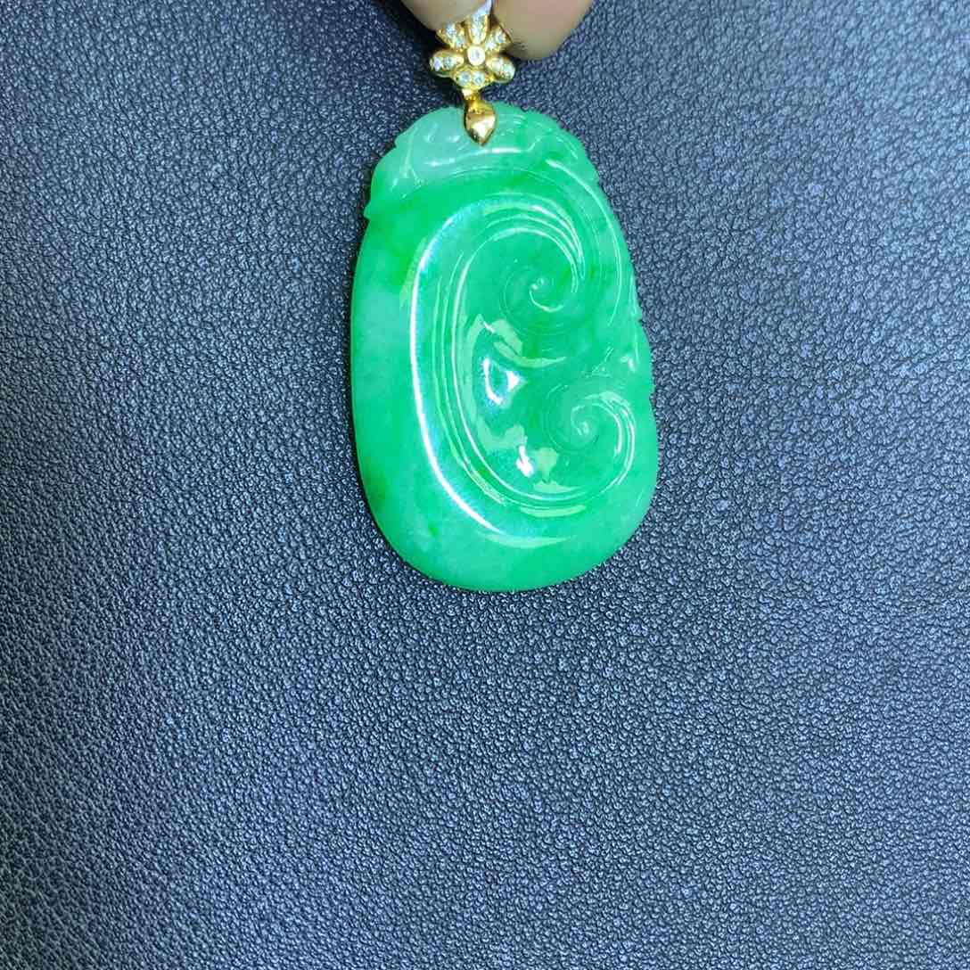 翡翠颈饰18K金镶嵌w****2翡翠