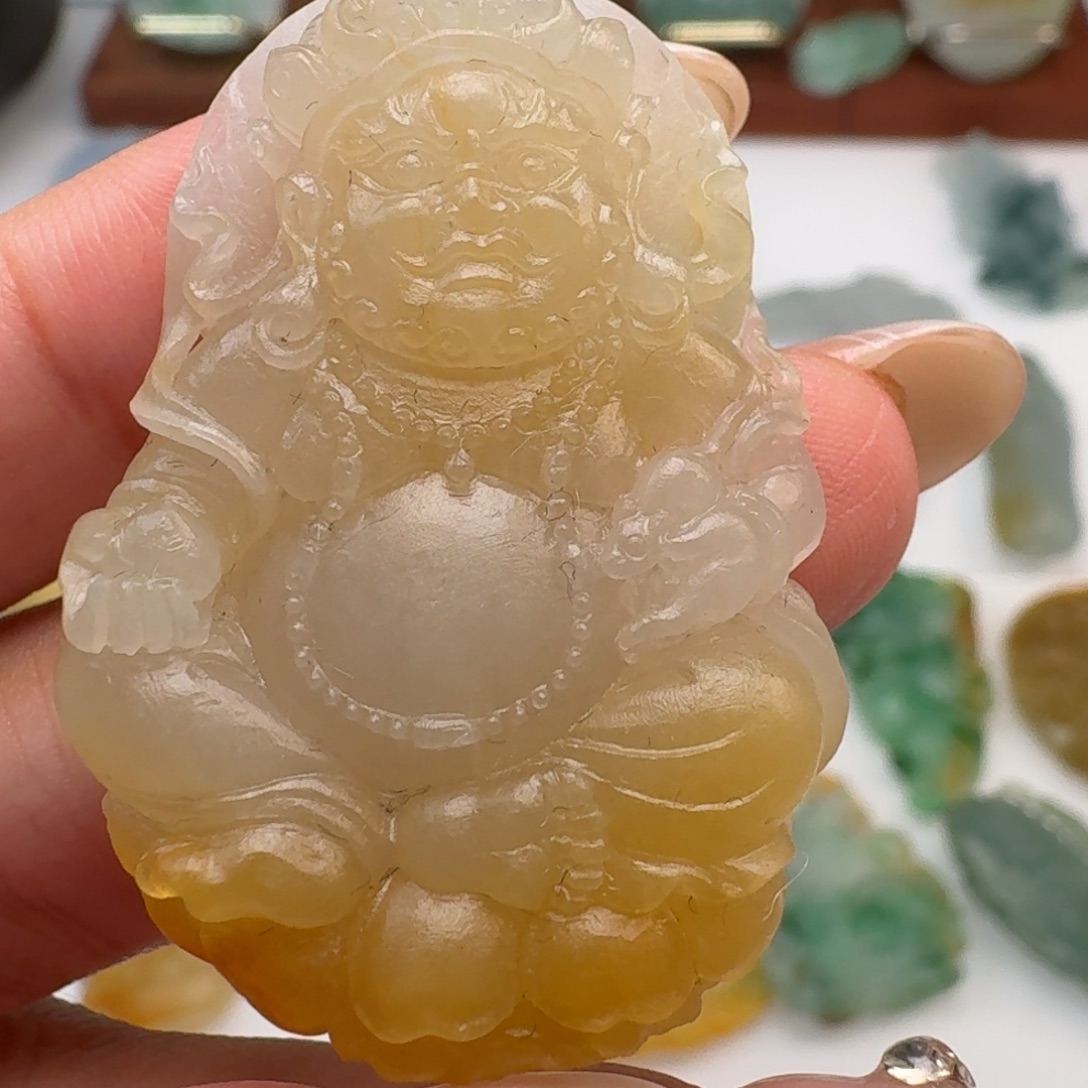 飘***定制翡翠未镶嵌毛货