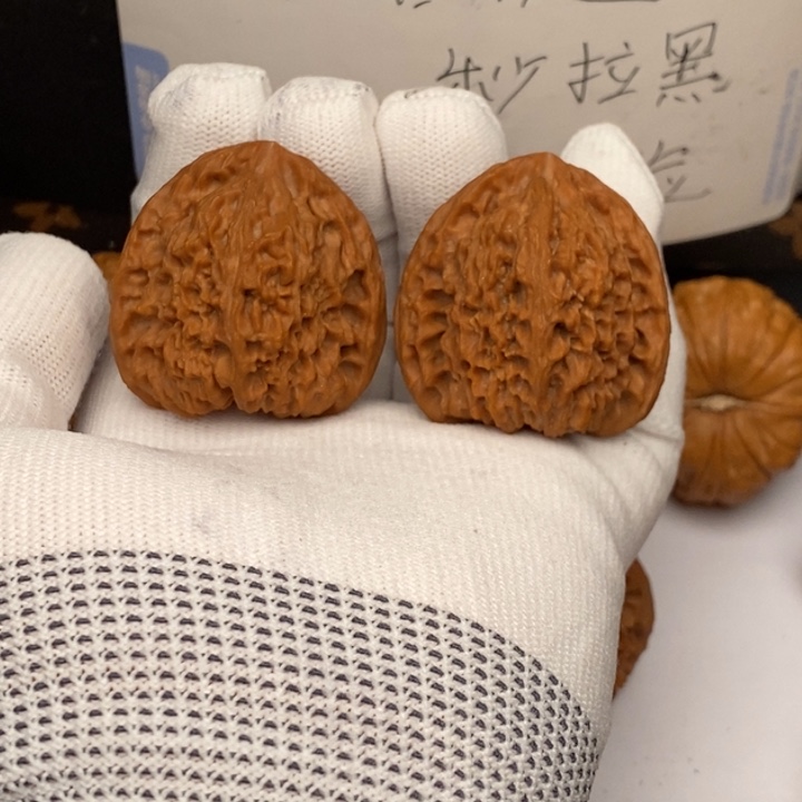 把件文玩核桃三角南疆石40
