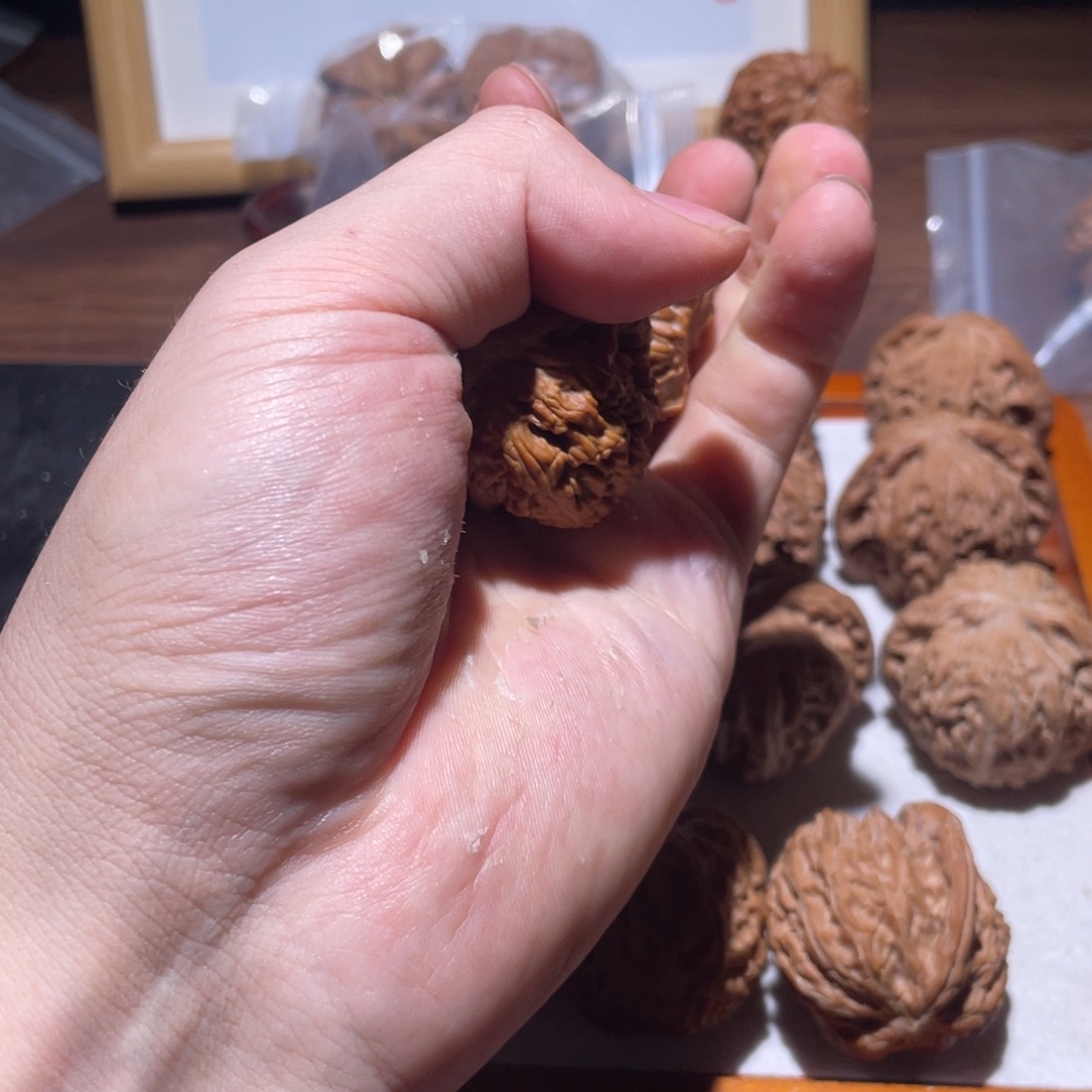 n***o文玩核桃把件36全品角白