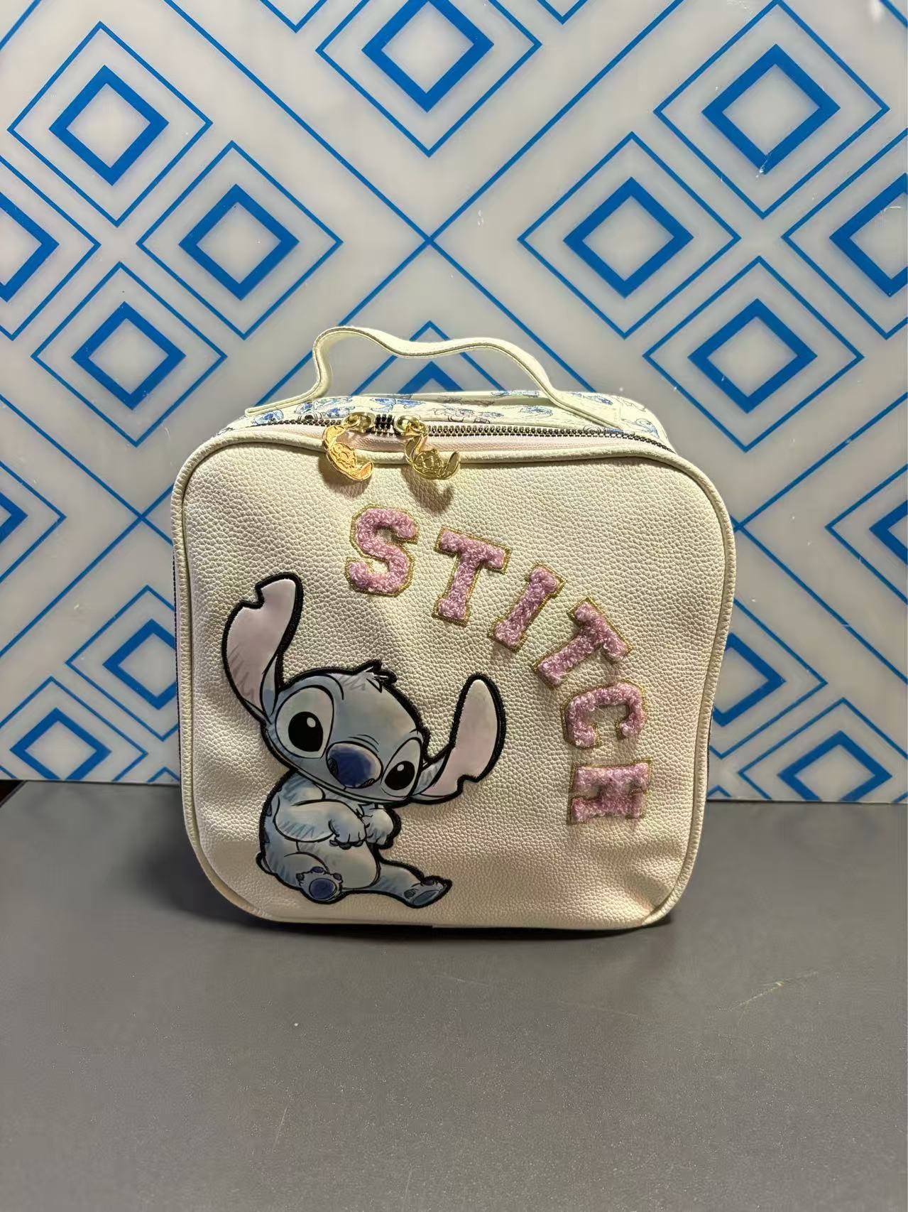 可收纳女卡通拉链化妆包女士手拎包女生时尚白色单肩便携