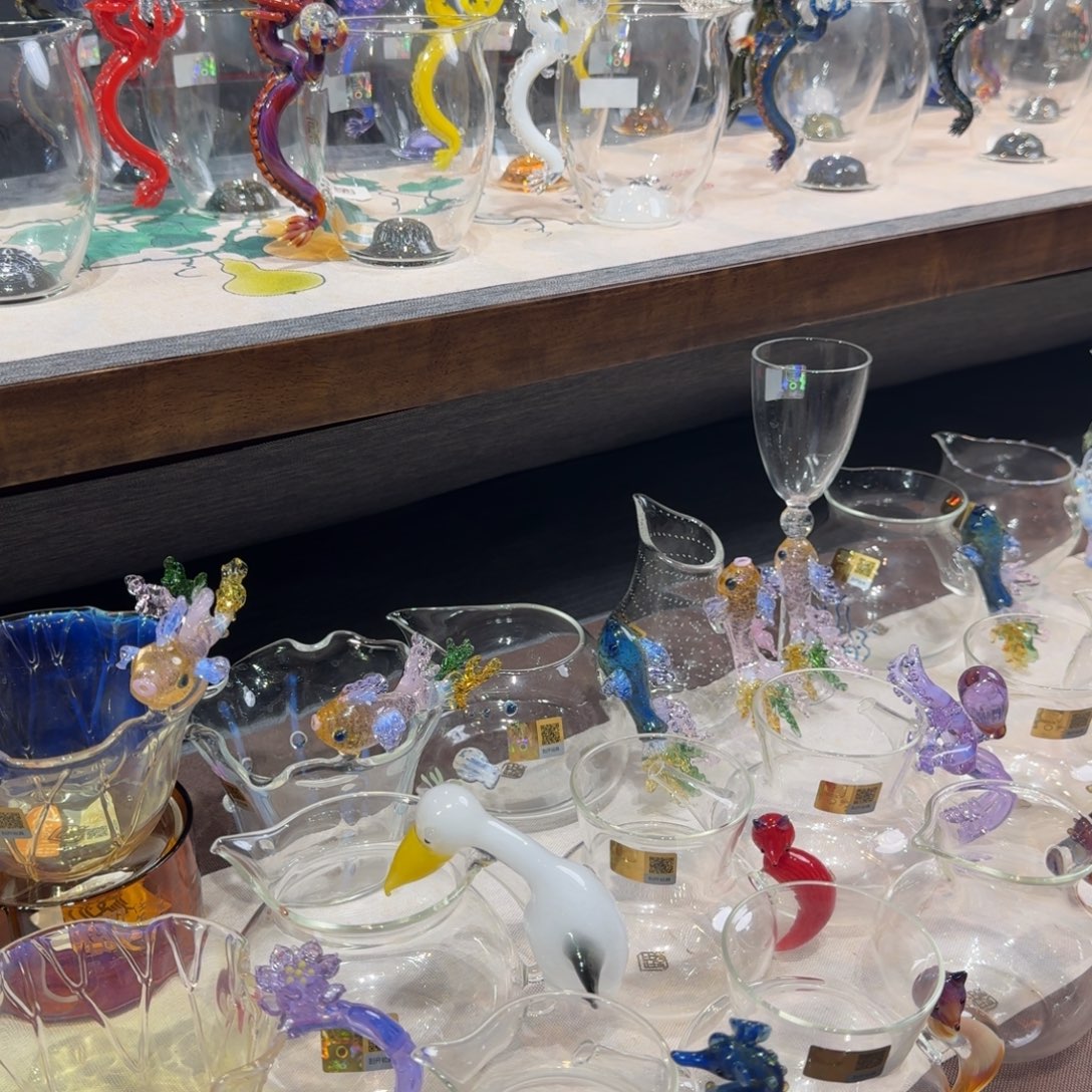 Y****晶焱公道杯锦鲤海草七彩