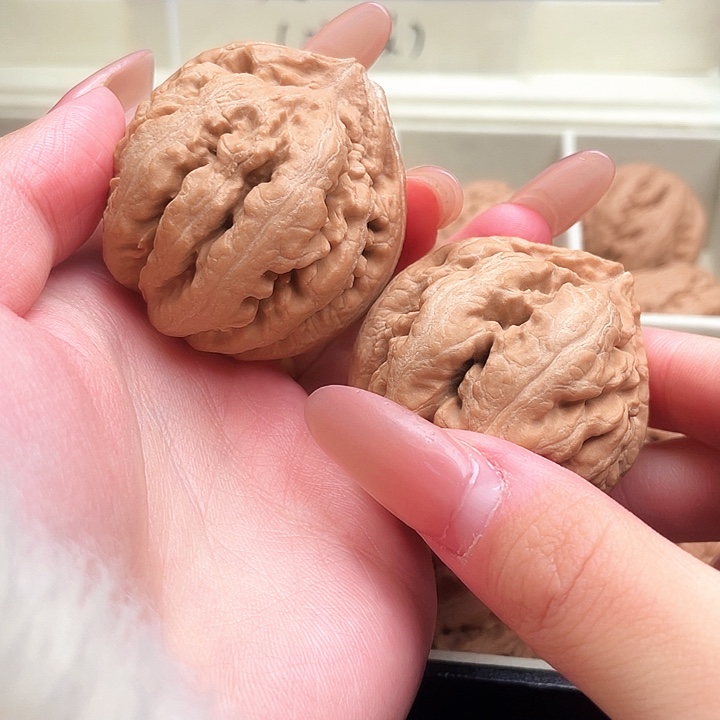 用***2霸王龙核桃尺寸44