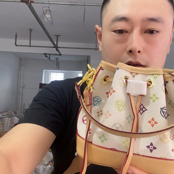 麂皮（革）水牛皮（革）锦纶PVC牛皮（革）山羊皮（革）