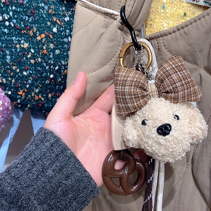 布艺铁合金蝴蝶结小狗包挂件