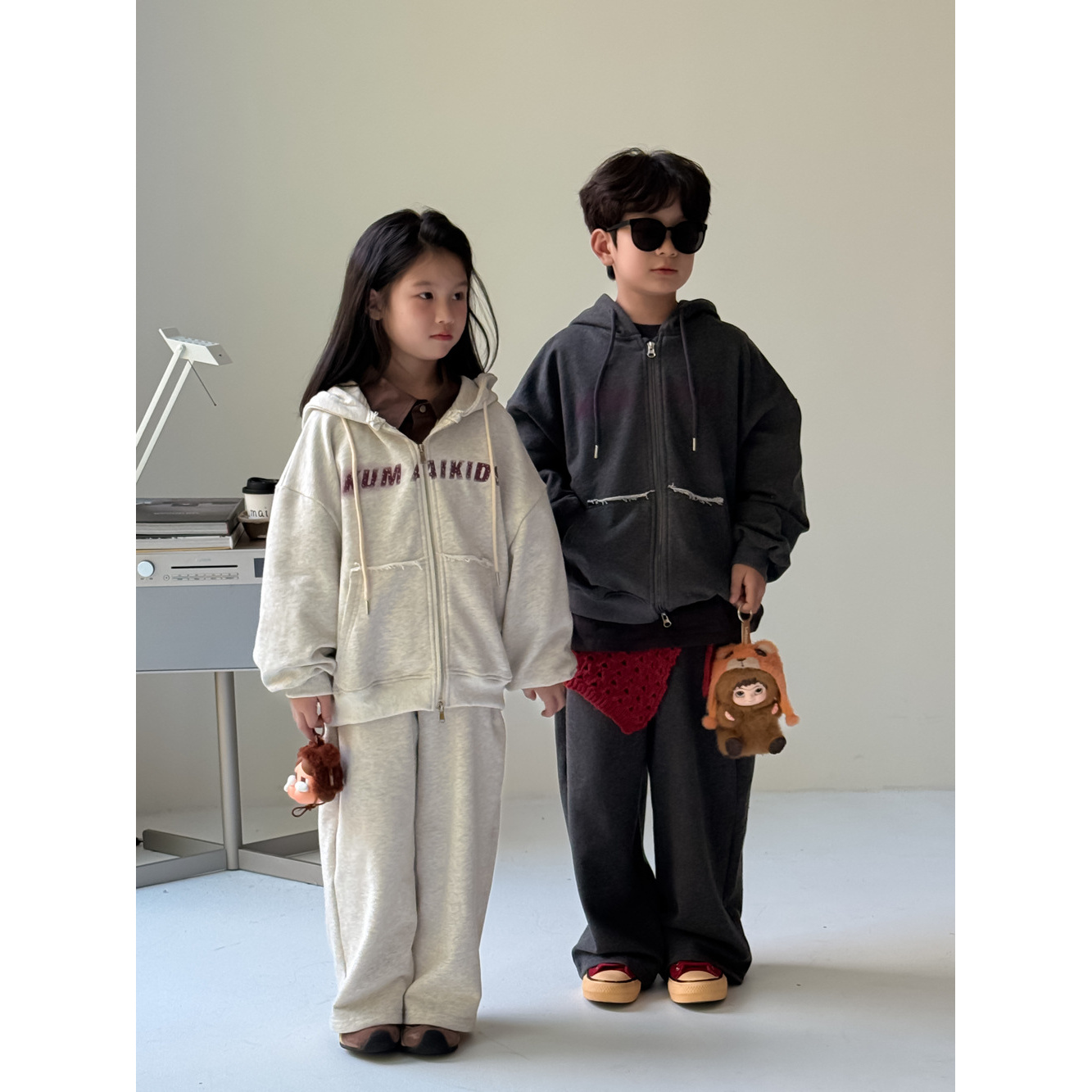 休闲洋气时尚时髦网红帅气儿童韩版运动童套装2025秋季中小童男女
