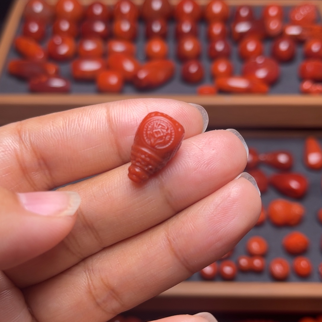 南红玛瑙配饰未镶嵌三通卡10.5mm