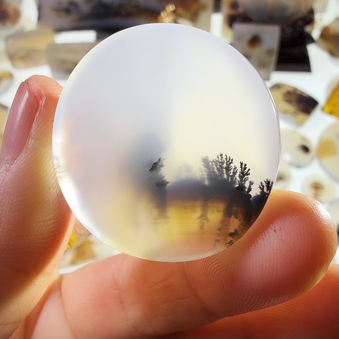 玛瑙/玉髓未镶嵌珠宝半成品