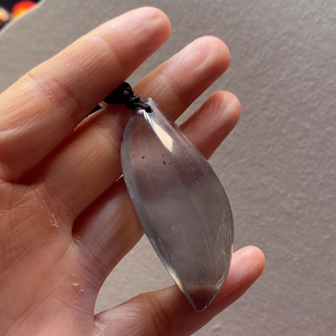 石英质玉颈饰未镶嵌