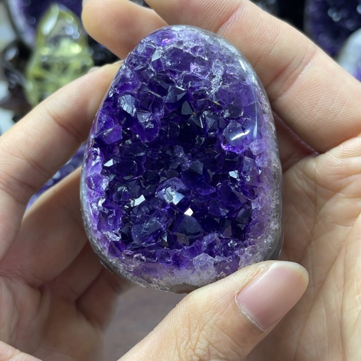 水晶大型摆件（非配饰）未镶嵌