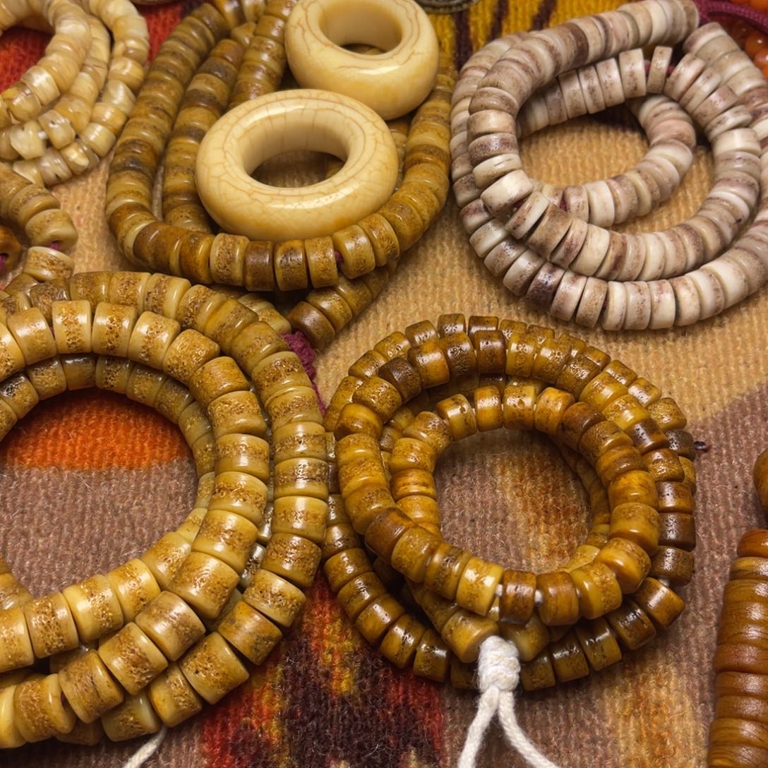 怀***春大叶紫檀（黑酸枝木类）