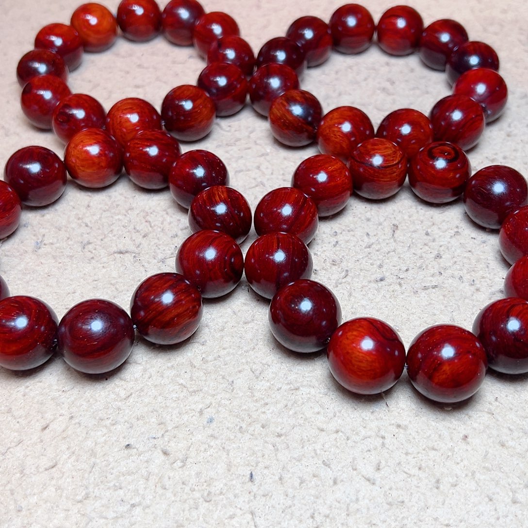 小叶紫檀手串/手链2.0琴料高油密金星黑线一档