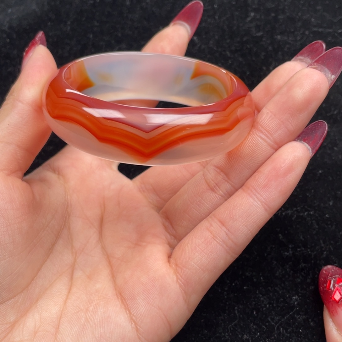 玛瑙/玉髓手镯未镶嵌