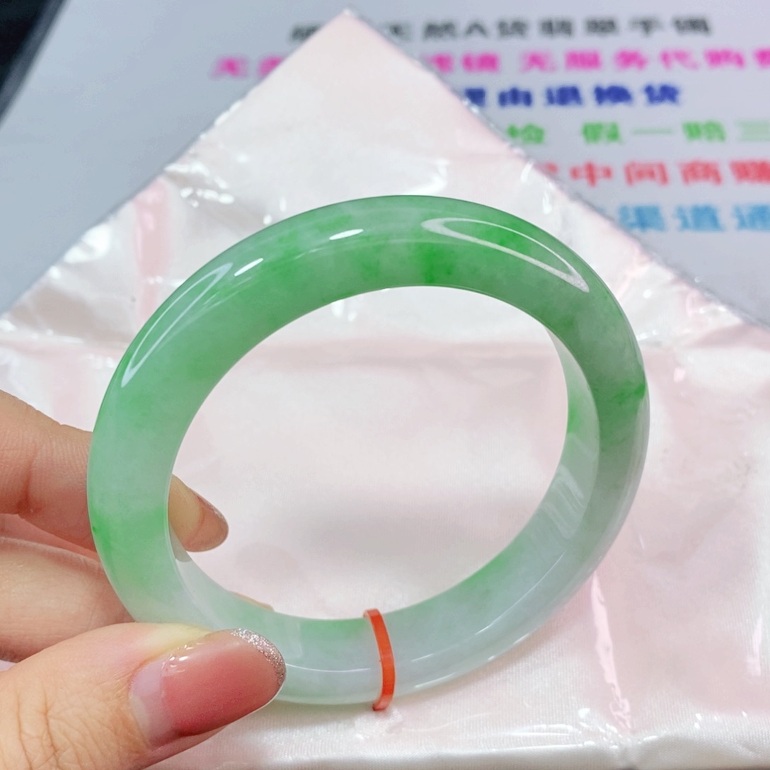 未镶嵌手镯翡翠56.6圈