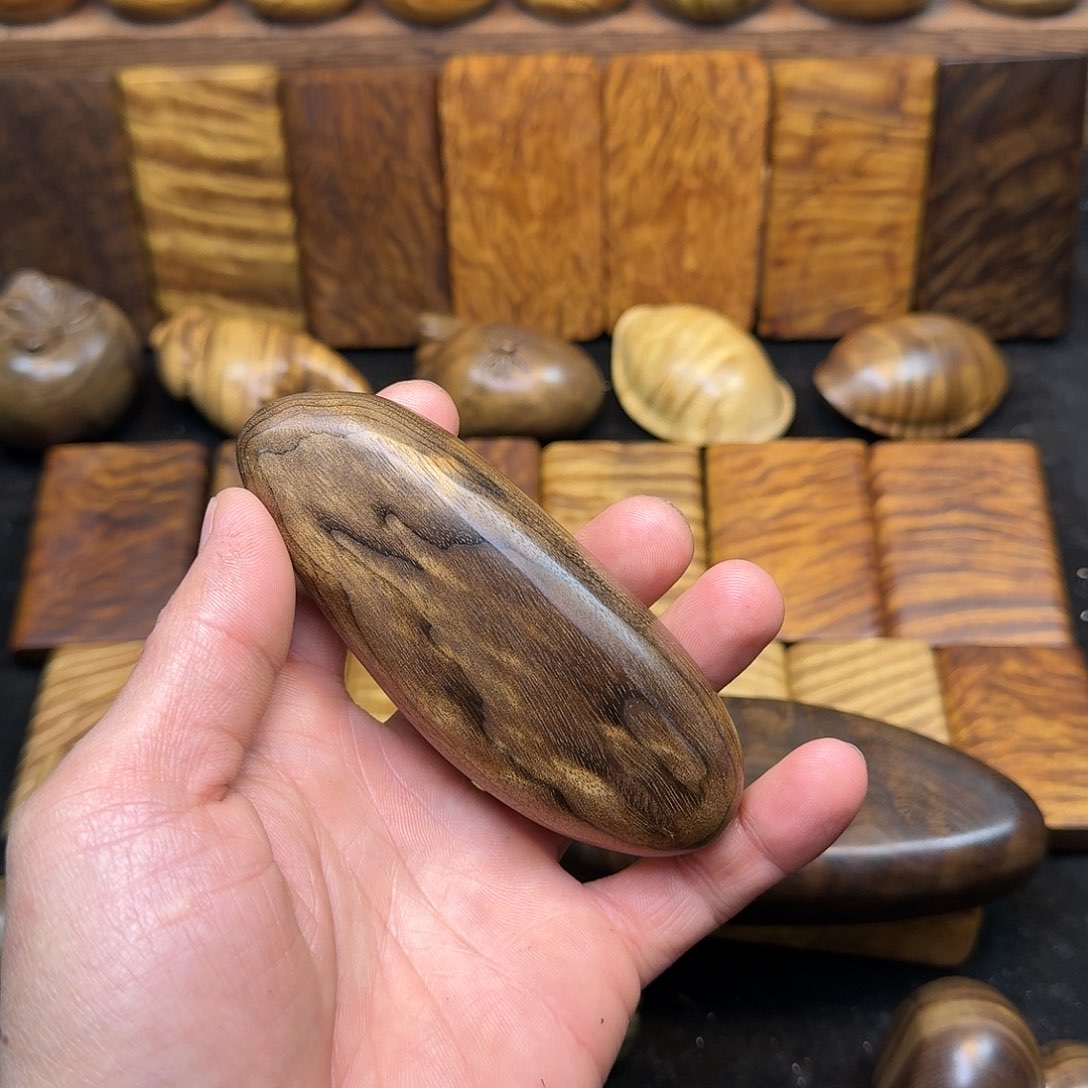 楠木金丝楠木无事牌