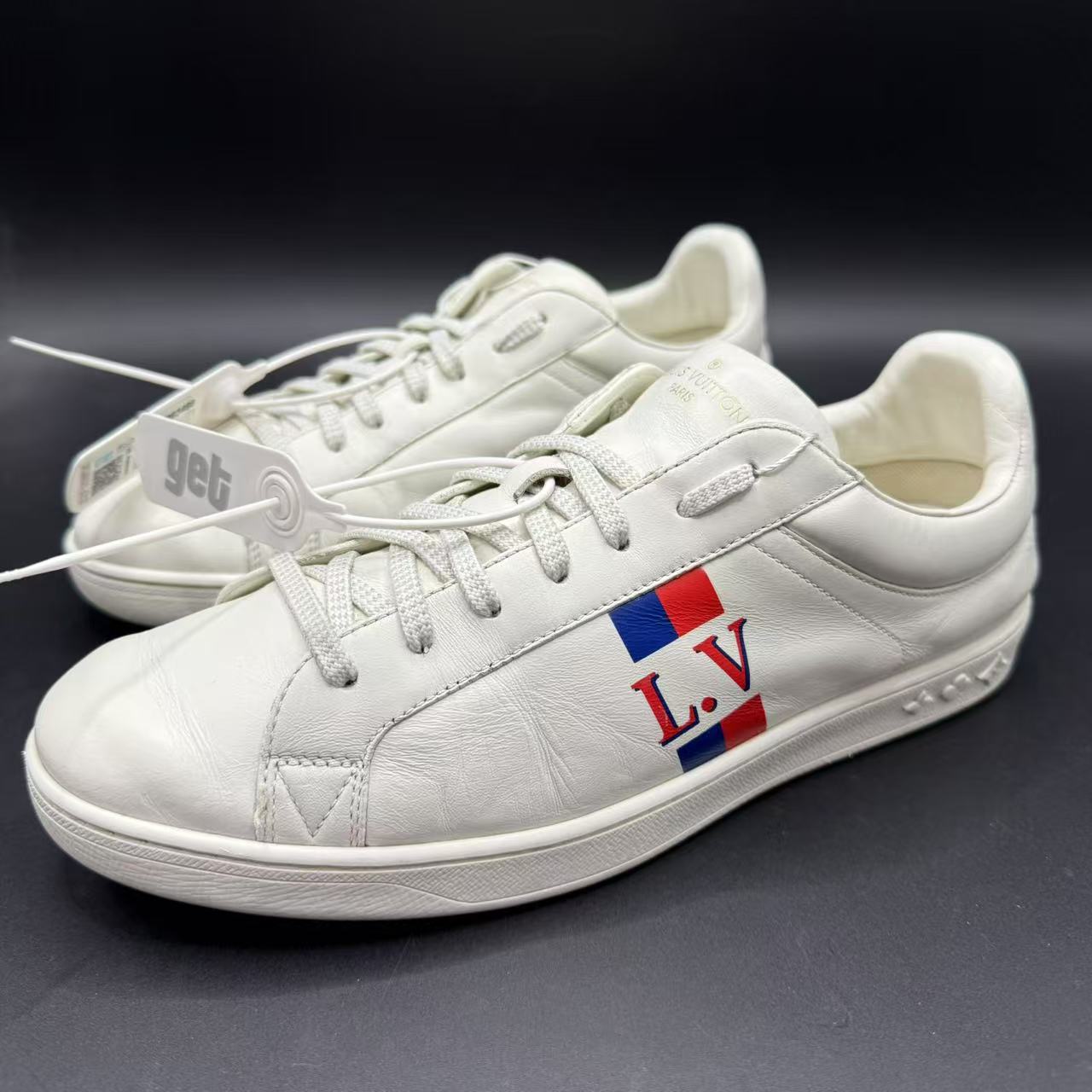 95新 LouisVuitton/路易威登 白色男款板鞋dd1475m 40.5