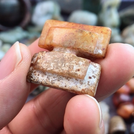 和田玉（糖玉）吊坠(不含链)未镶嵌