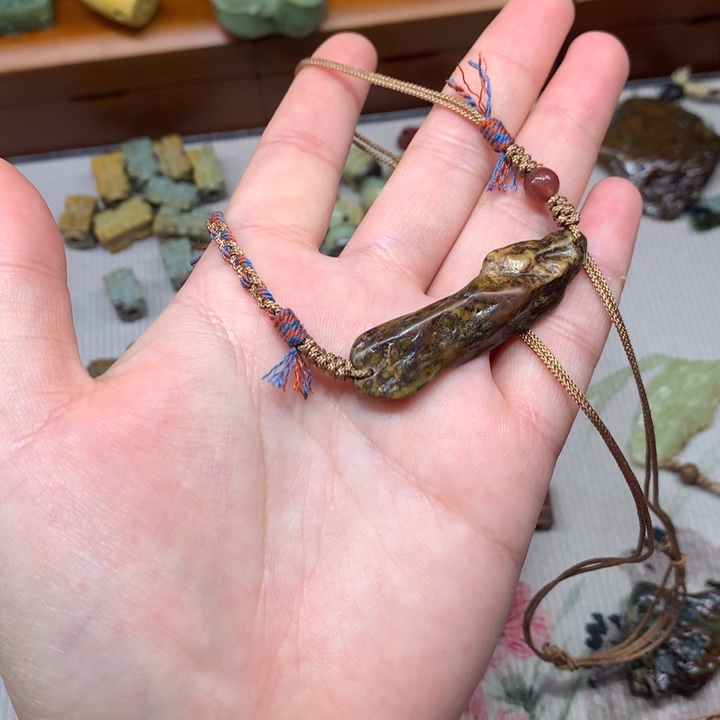 岫岩河磨玉（透闪石质玉）未镶嵌挂件