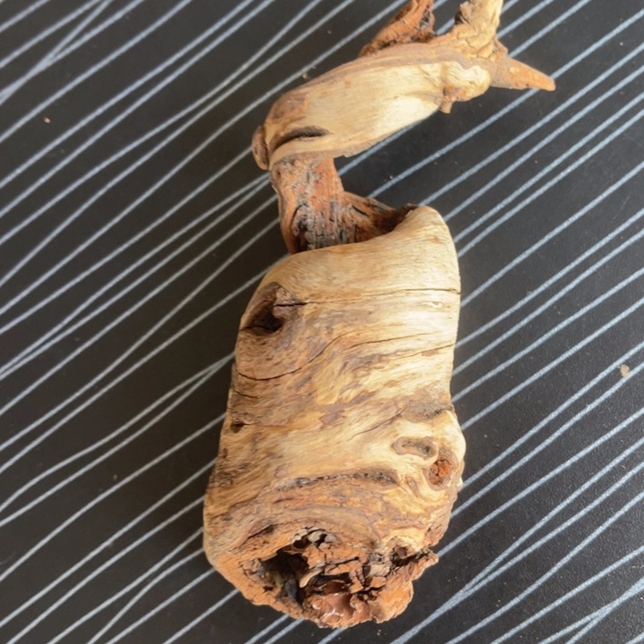 L***n柏木（崖柏）太行崖柏陈化香料