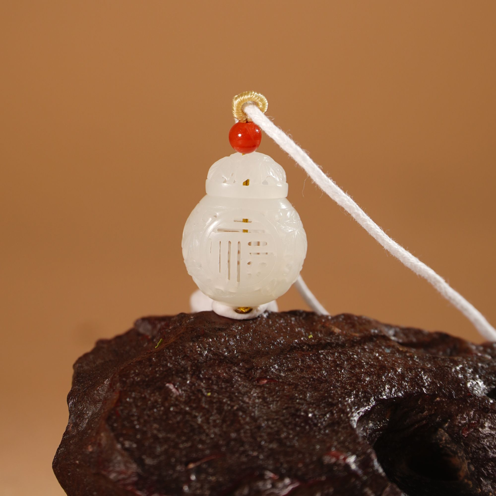 HA00365和田玉白玉福袋吊坠