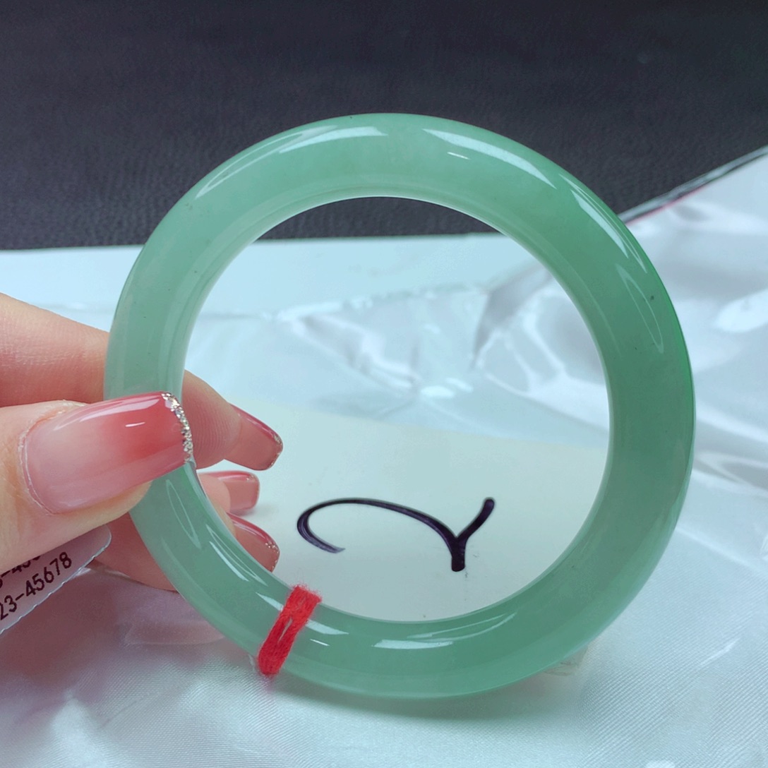 翡翠手镯未镶嵌手镯55