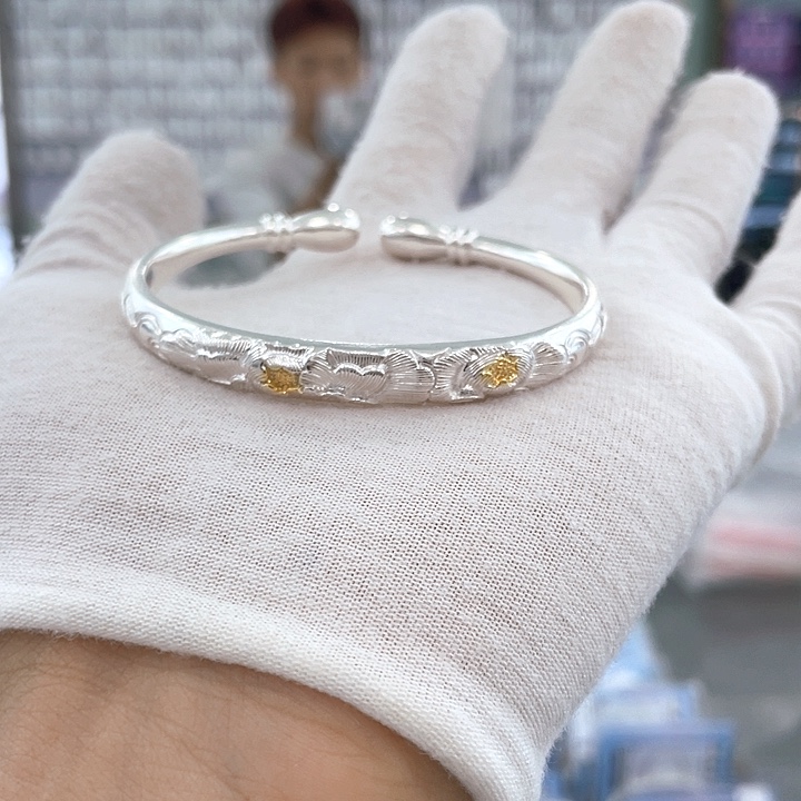 无足银足银999.9手镯牡丹