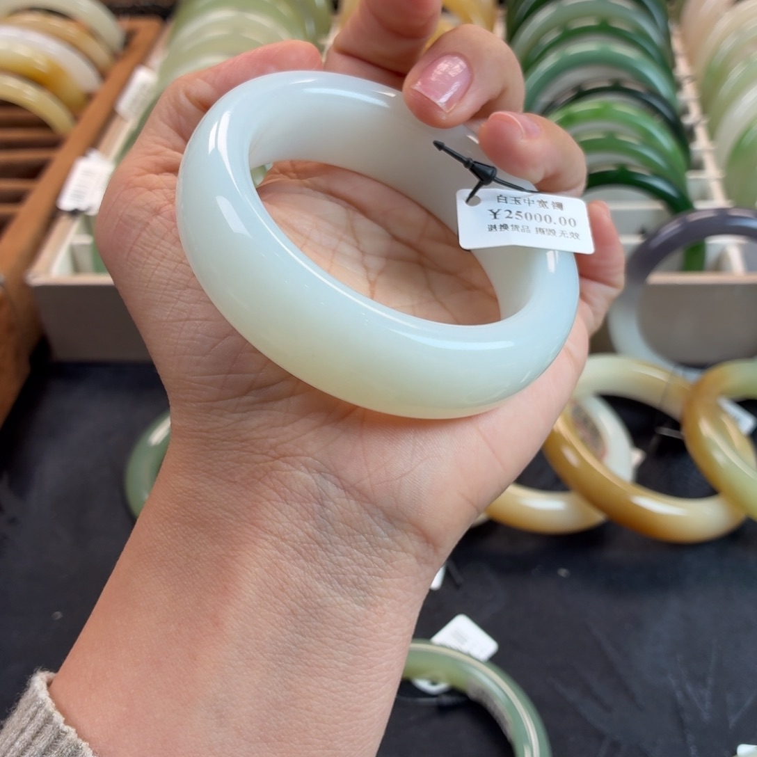 和田玉未镶嵌手镯白玉高品50
