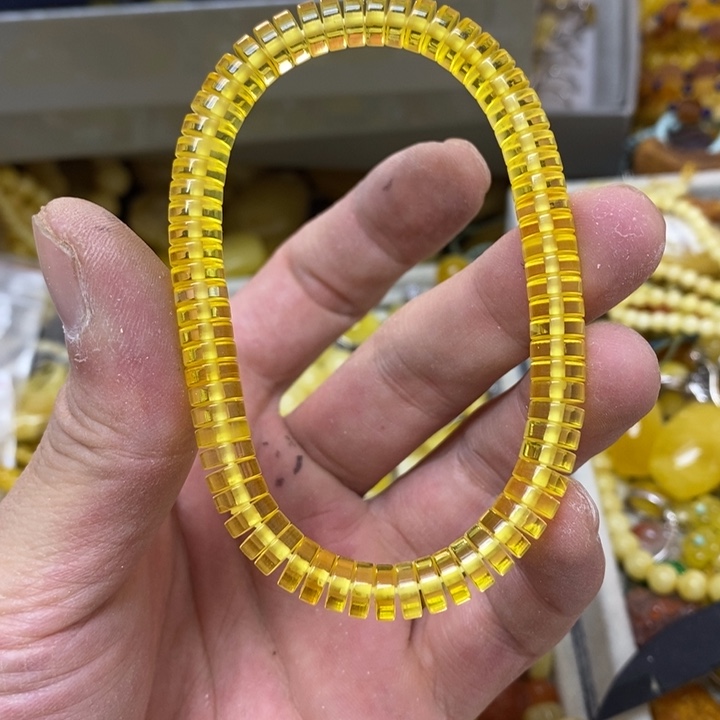 蜜蜡未镶嵌裸石手串