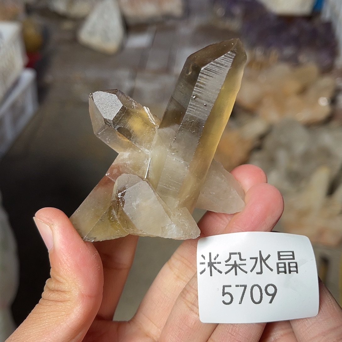 正***思未镶嵌水晶珠宝半成品
