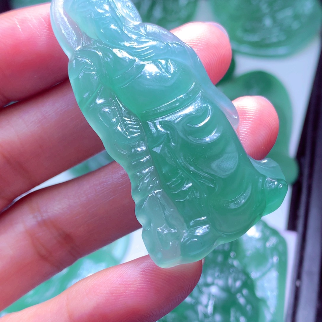 会***子定制翡翠未镶嵌天然