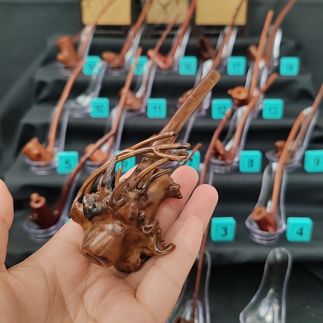 ཀ***贵州檬子木烟斗一物一拍