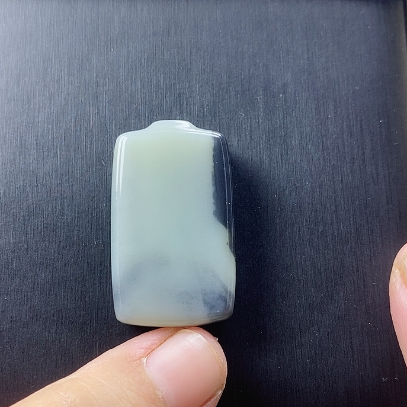 【闪购商品】颈饰未镶嵌和田玉