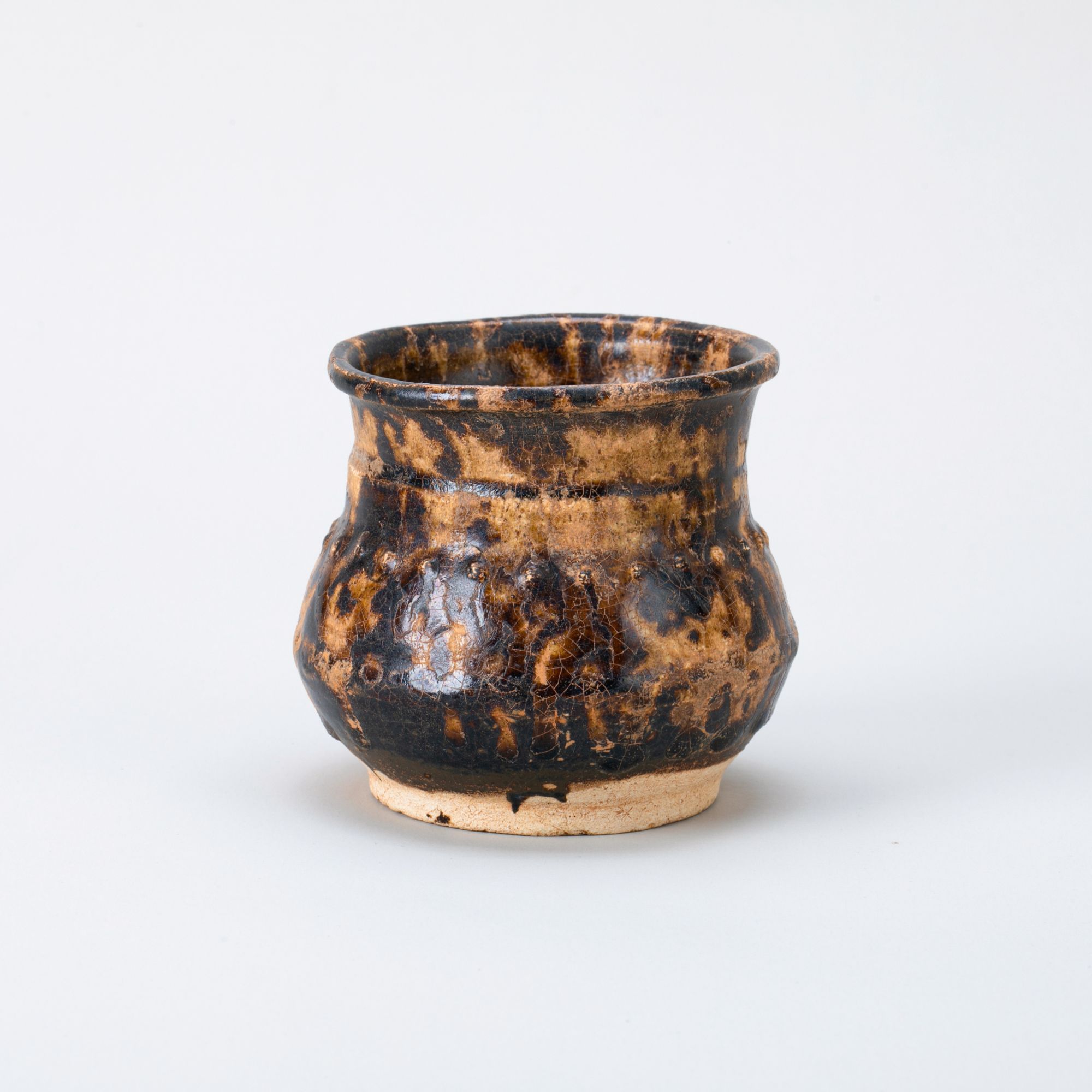 【拍卖】12、~明  吉州窑鼓钉罐