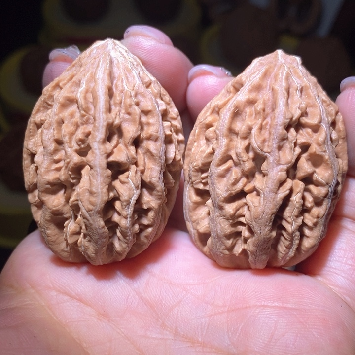 文玩核桃把件东北野生楸子小美8 1