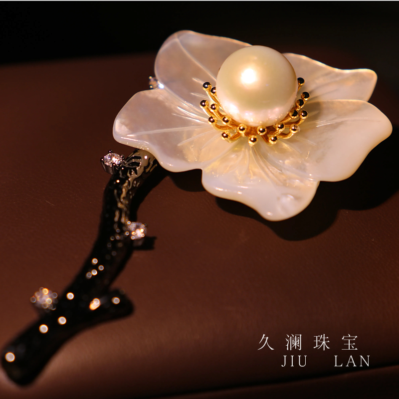 天然淡水珍珠高定胸针珠宝款 A0101