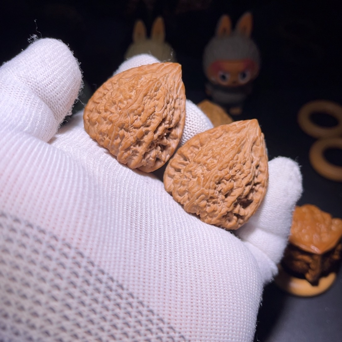 文玩核桃把件35mm全品塔尖一口价