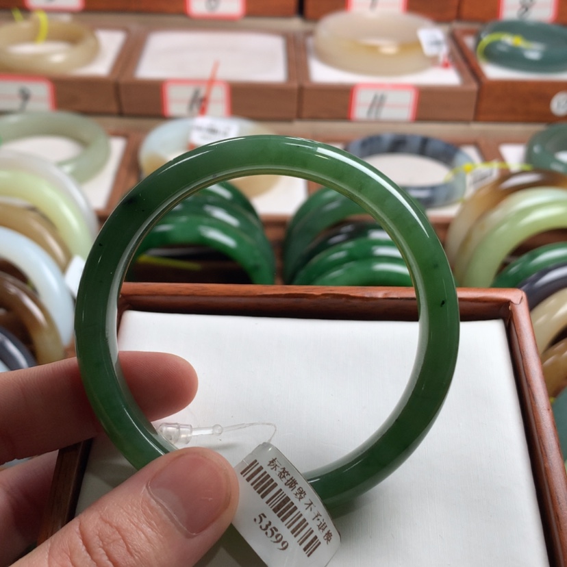 【闪购商品】和田玉手镯未镶嵌58.6